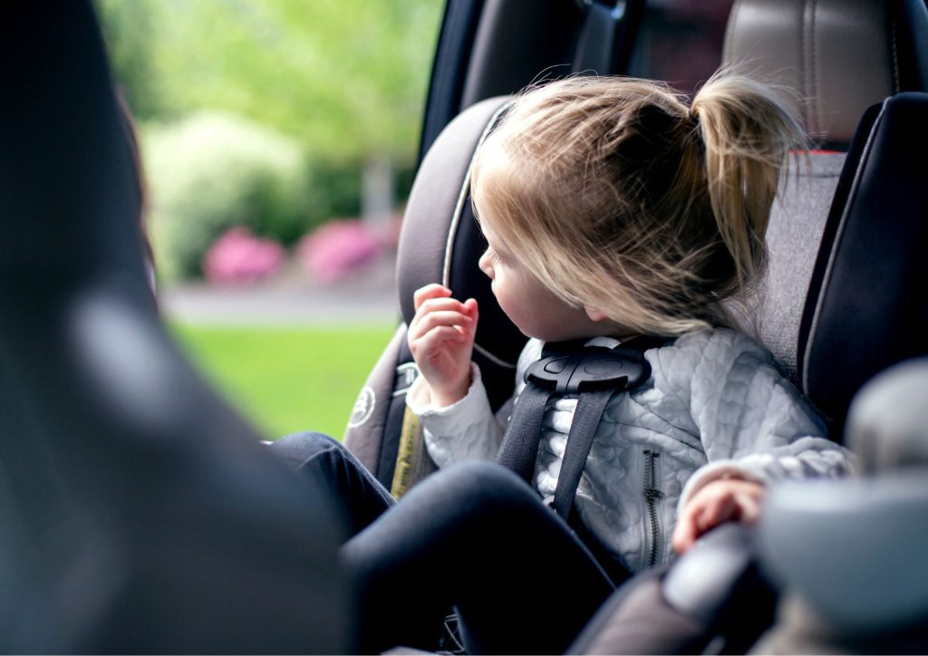 enfant à occuper en voyage