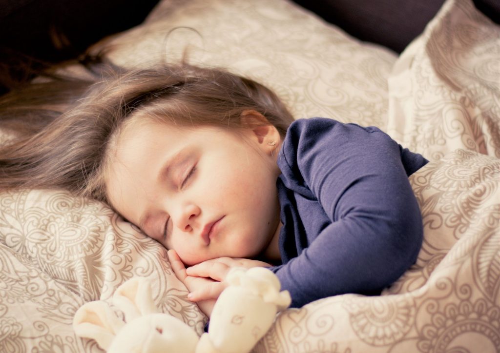 Le sommeil et les réveils nocturnes chez l'enfant - Léro
