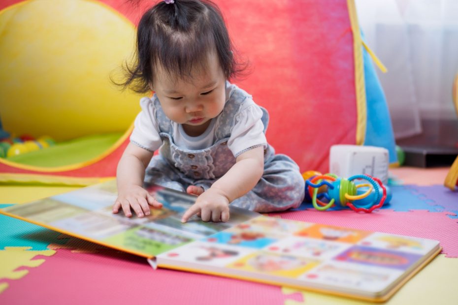 Sélection de livres pour bébés de moins de 6 mois - 1,2,3 petites graines