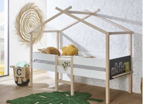 Cabane intérieure : lit, tipi, tente, le plein d'idées pour aménager une  chambre d'enfant - Hello Merlin