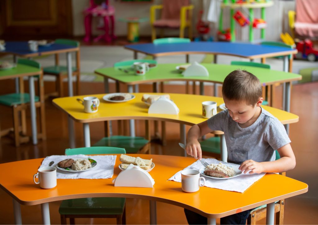 repas de cantine scolaire